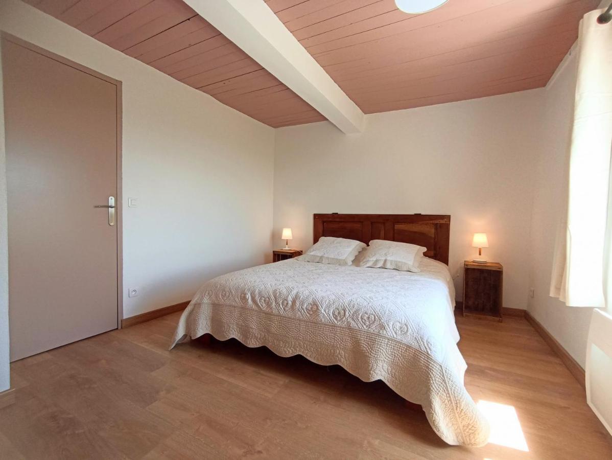 Gite Avec Piscine "La Maison De Valentine" En Provence Montsalier Экстерьер фото